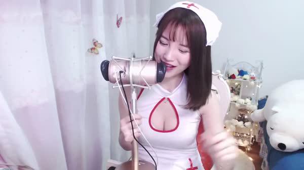 ASMR主播-MOMO桃桃专辑7